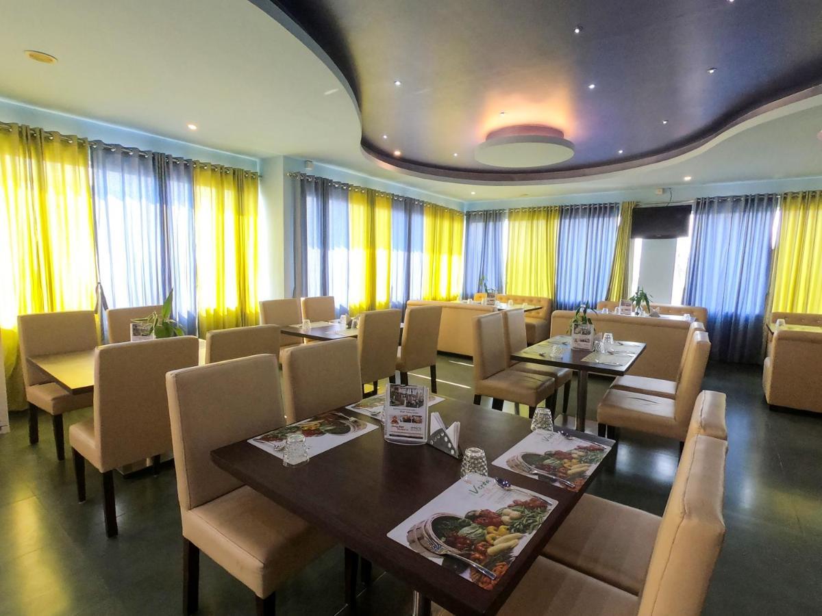 The Verda Saffron Hotel Mangalore Esterno foto