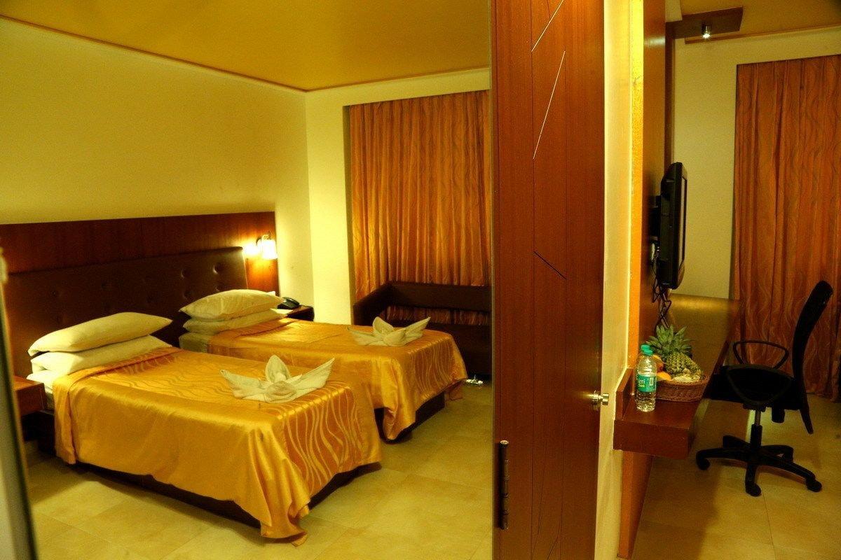 The Verda Saffron Hotel Mangalore Esterno foto