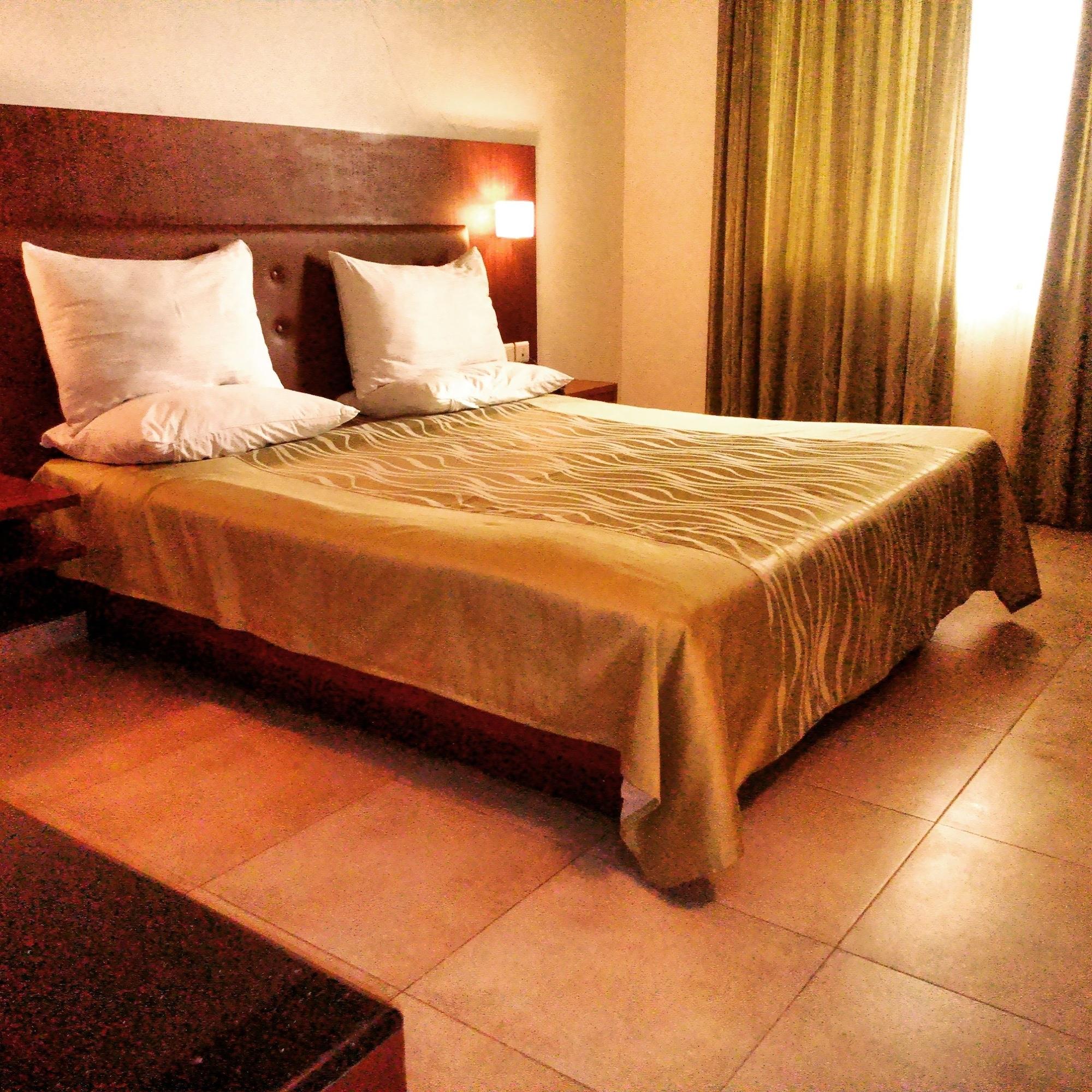 The Verda Saffron Hotel Mangalore Esterno foto